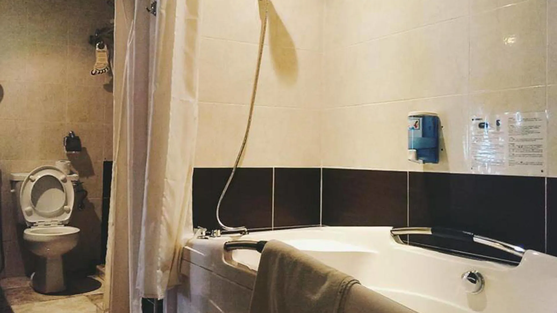 Aldy Hotel Stadthuys Малакка