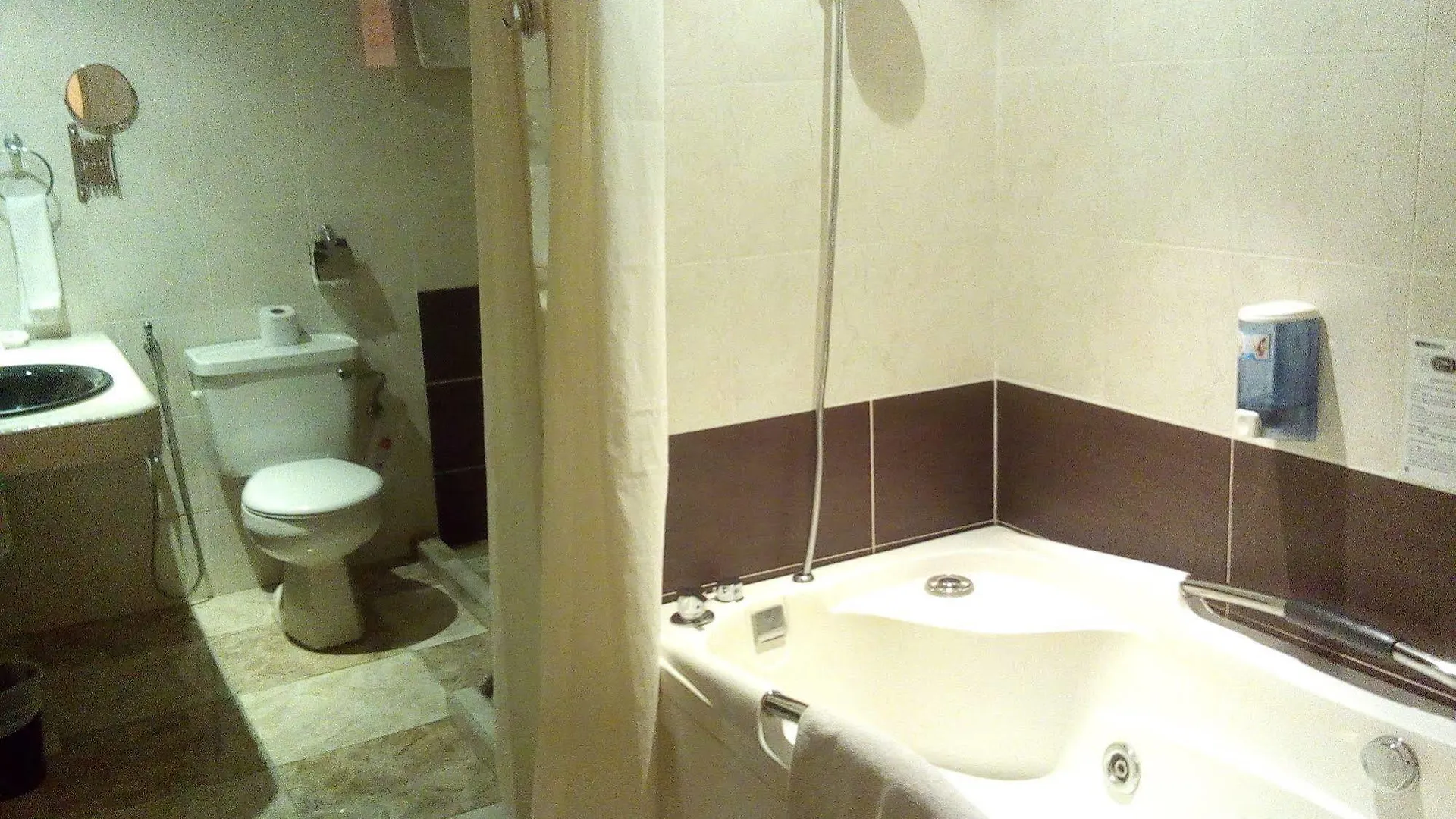 Aldy Hotel Stadthuys Малакка 3*,